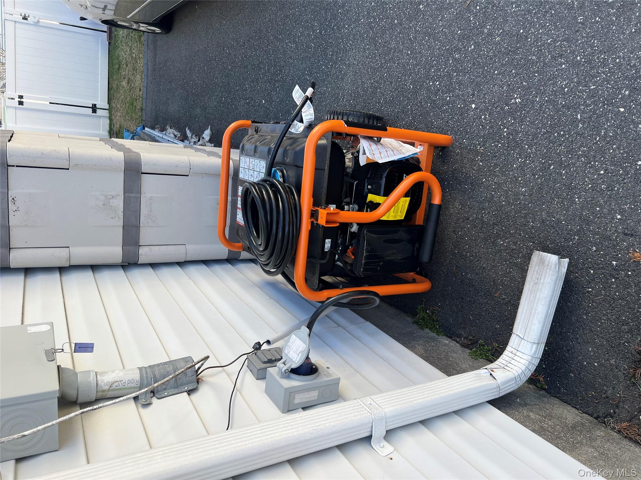 827 Bermuda Road West Babylon, NY 11704 - Photo 24 of 26