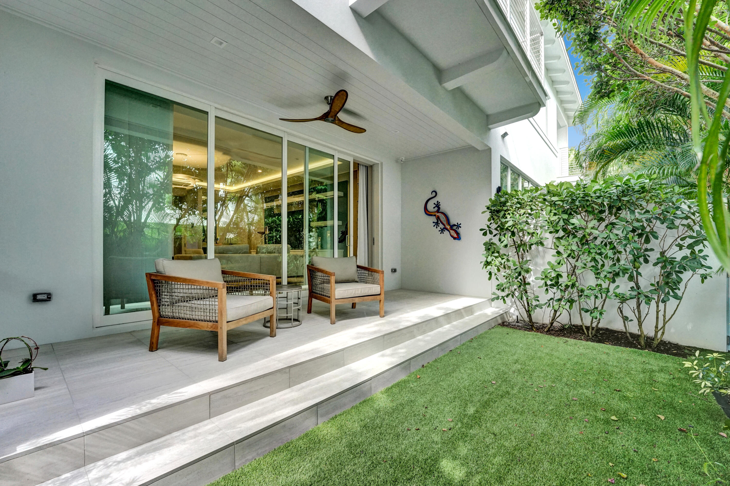 1017 Bucida Road Delray Beach, FL 33483 - Photo 27 of 94 RJP08467