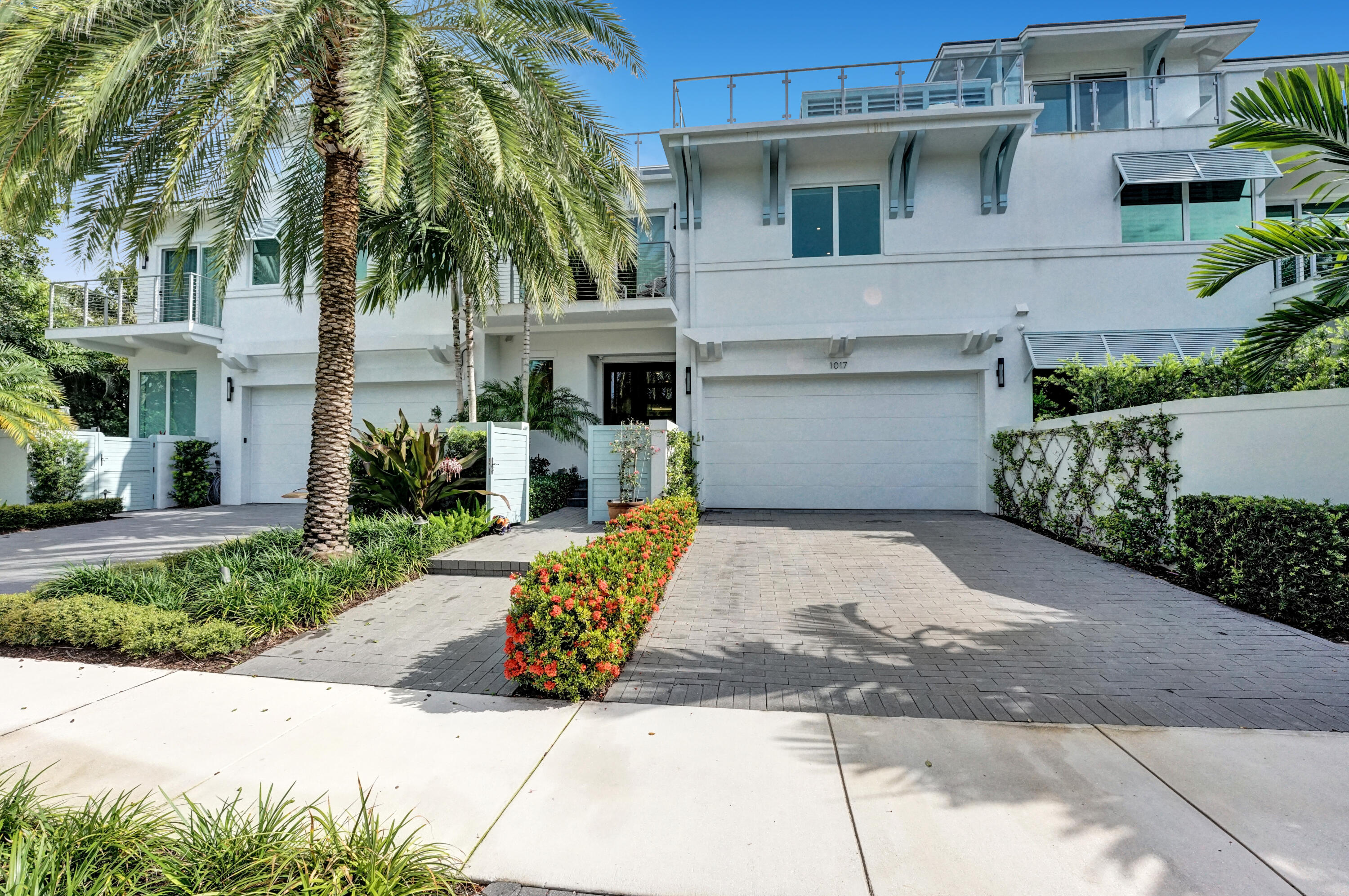 1017 Bucida Road Delray Beach, FL 33483 - Photo 3 of 94 RJP08359