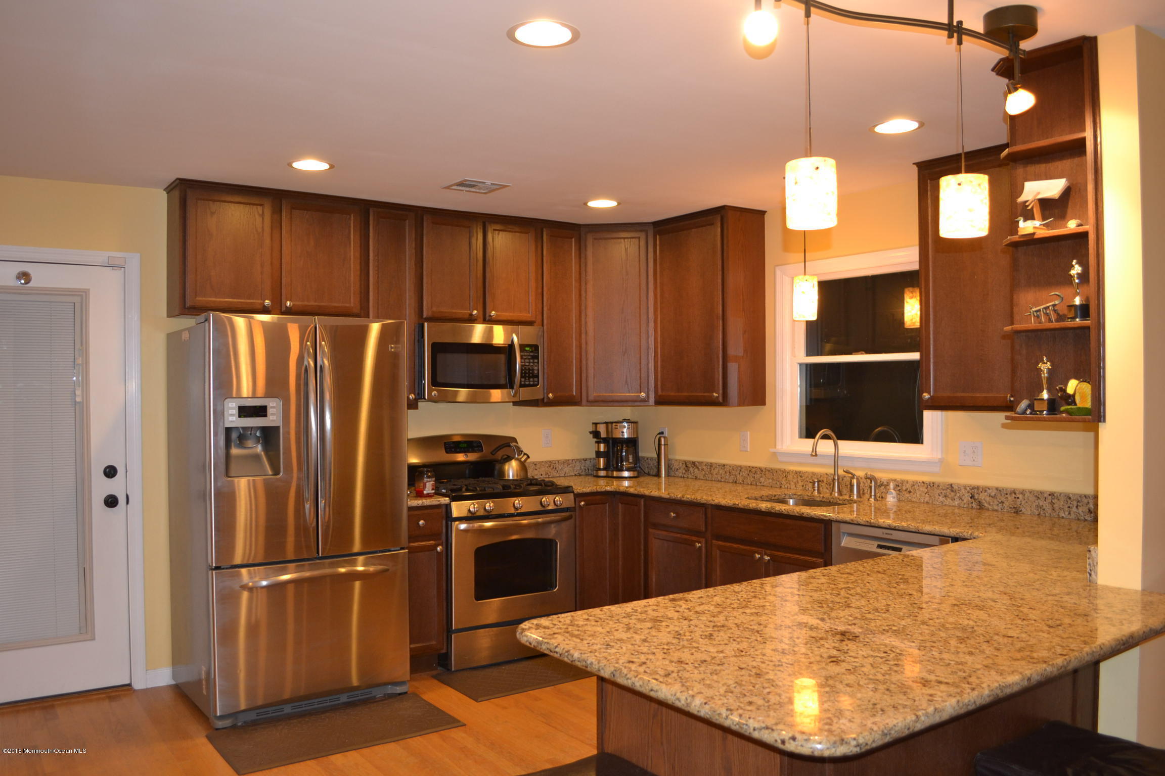 223 Cooper Road Red Bank, NJ 07701 - Photo 3 of 16 223 Cooper Road (21)