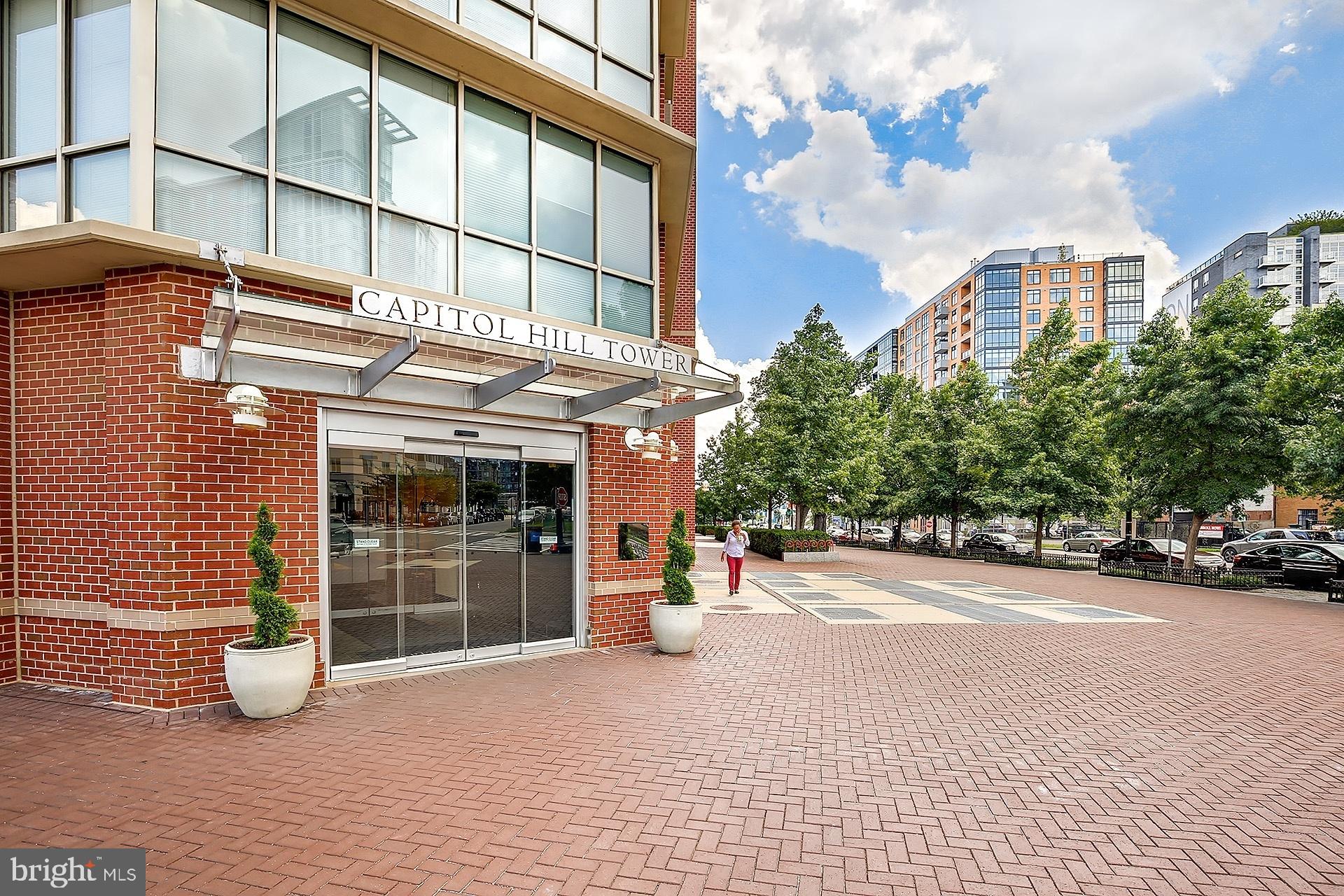 1000 New Jersey Avenue Southeast, Unit 608 Washington, DC 20003 - Photo 19 of 28 a view of a building with a street
