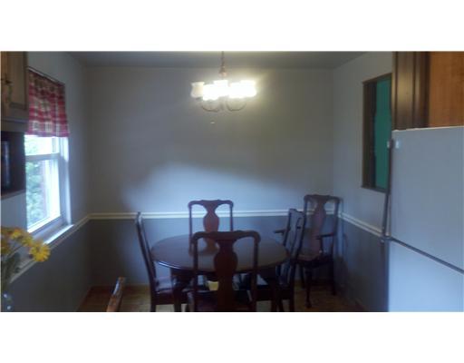 831 Lindsay Road Carnegie, PA 15106 - Photo 3 of 13 Dining Room.