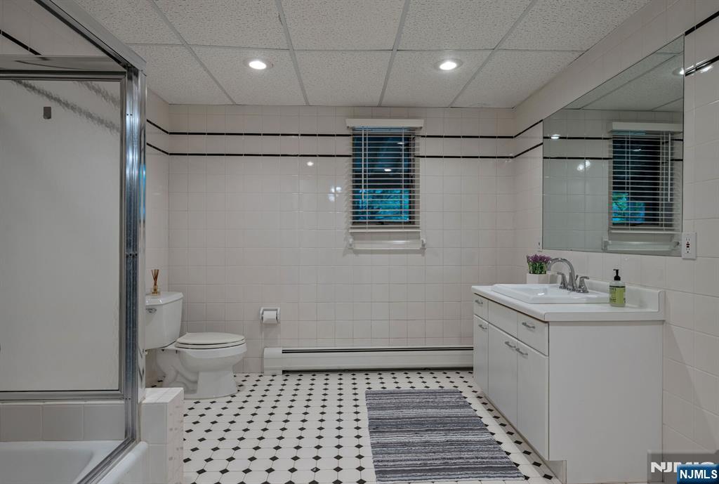 12 Jason Woods Road Closter, NJ 07624 - Photo 29 of 36