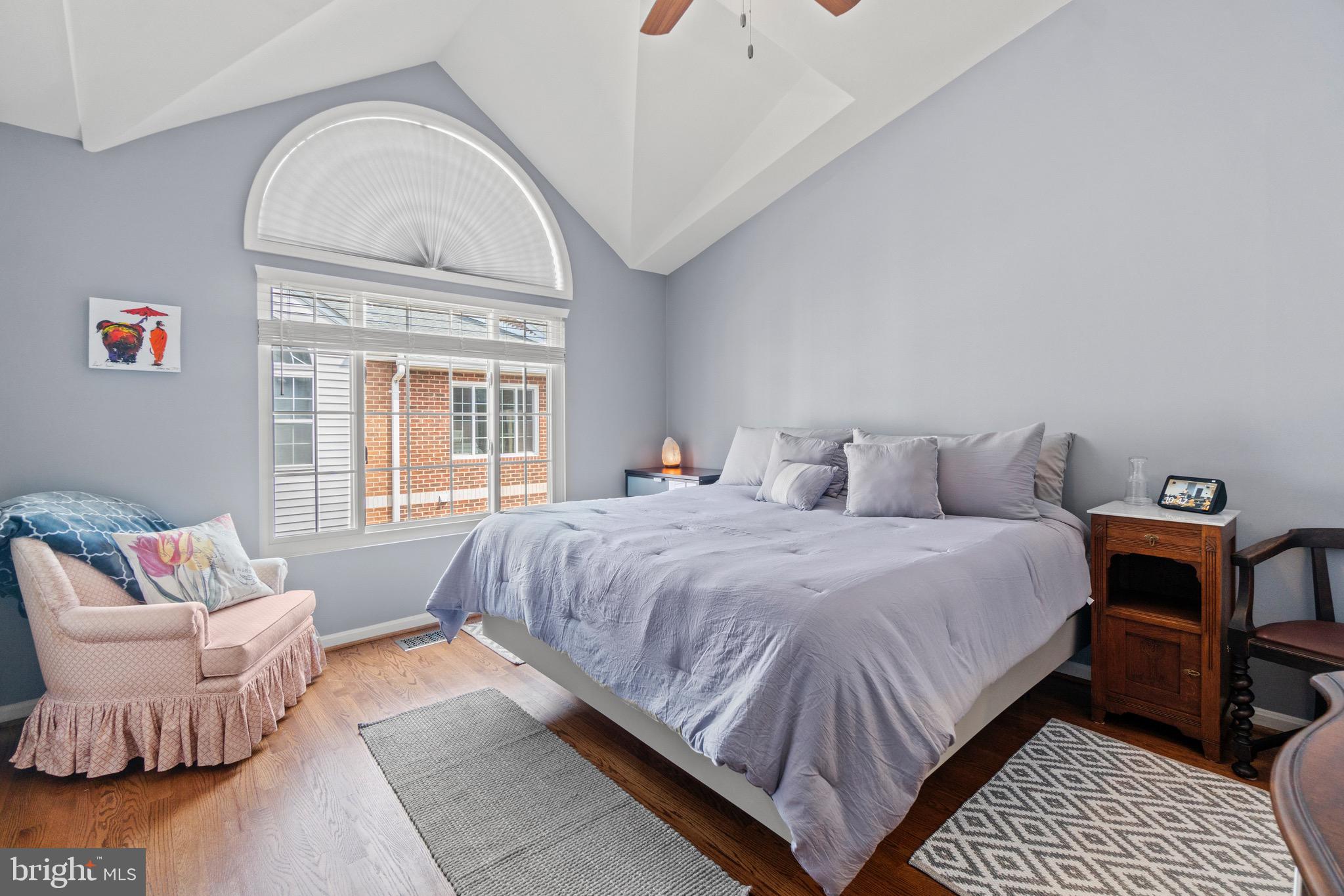 3032 South Glebe Road Arlington, VA 22206 - Photo 9 of 38 Larger Primary Bedroom