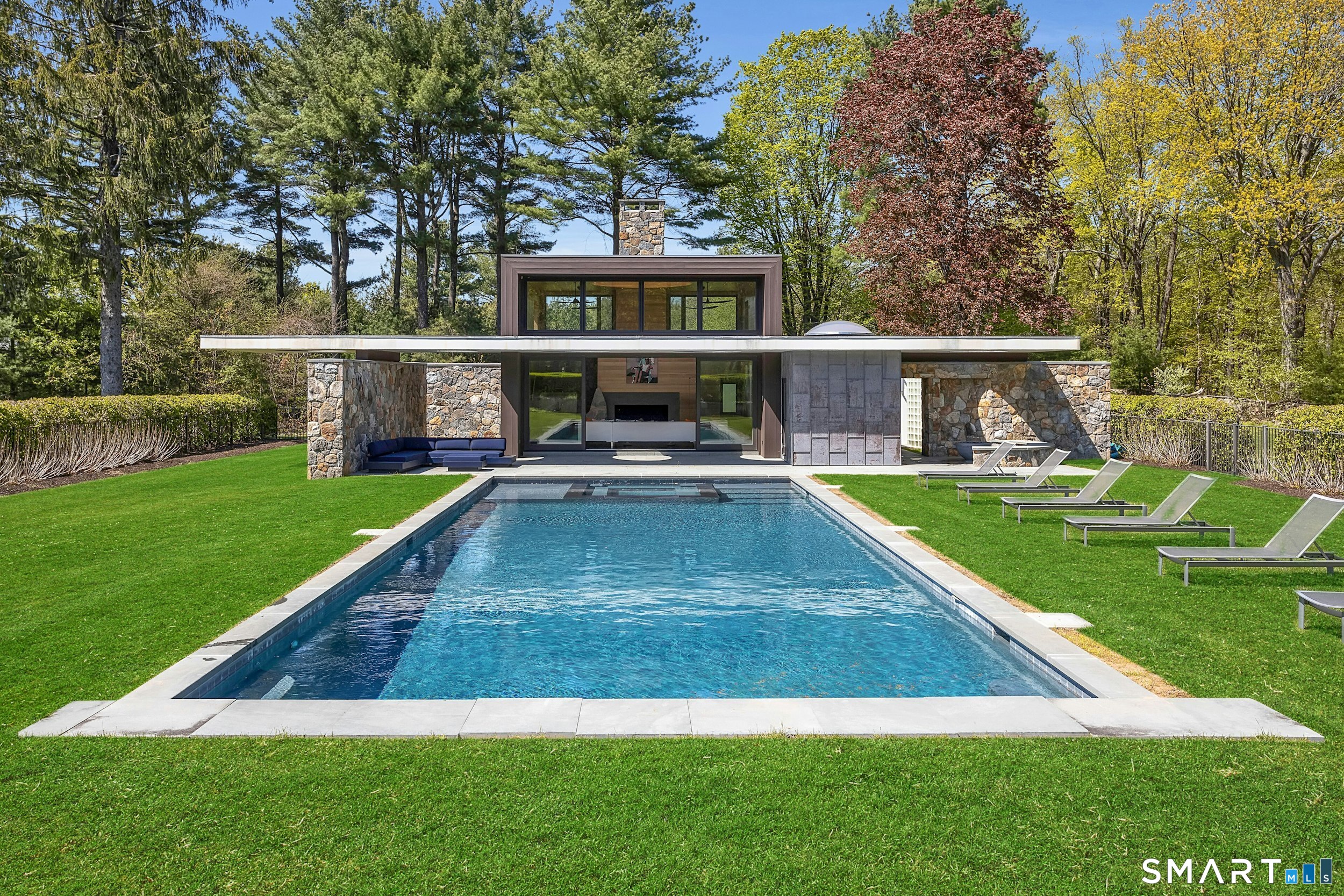206 Umpawaug Road Redding, CT 06896 - Photo 33 of 40 2012 Pool House of The Year by Tom Falciglia & Architect Jonathan Wagner