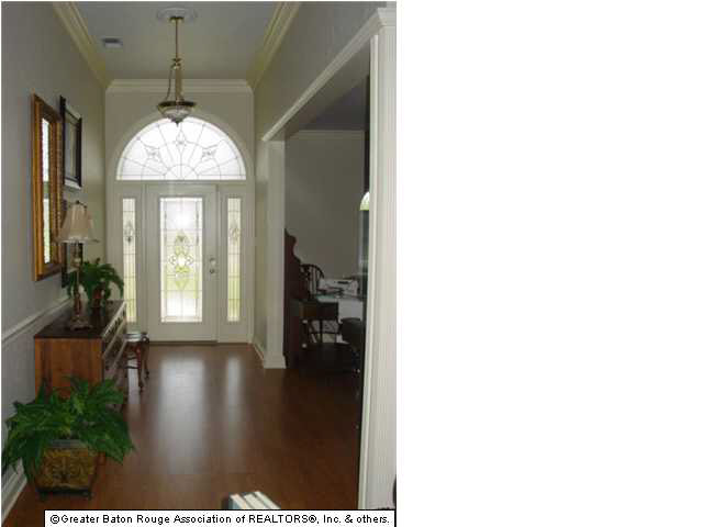 255 Lake View Drive Raceland, LA 70394 - Photo 3 of 15 Gallery Image 3