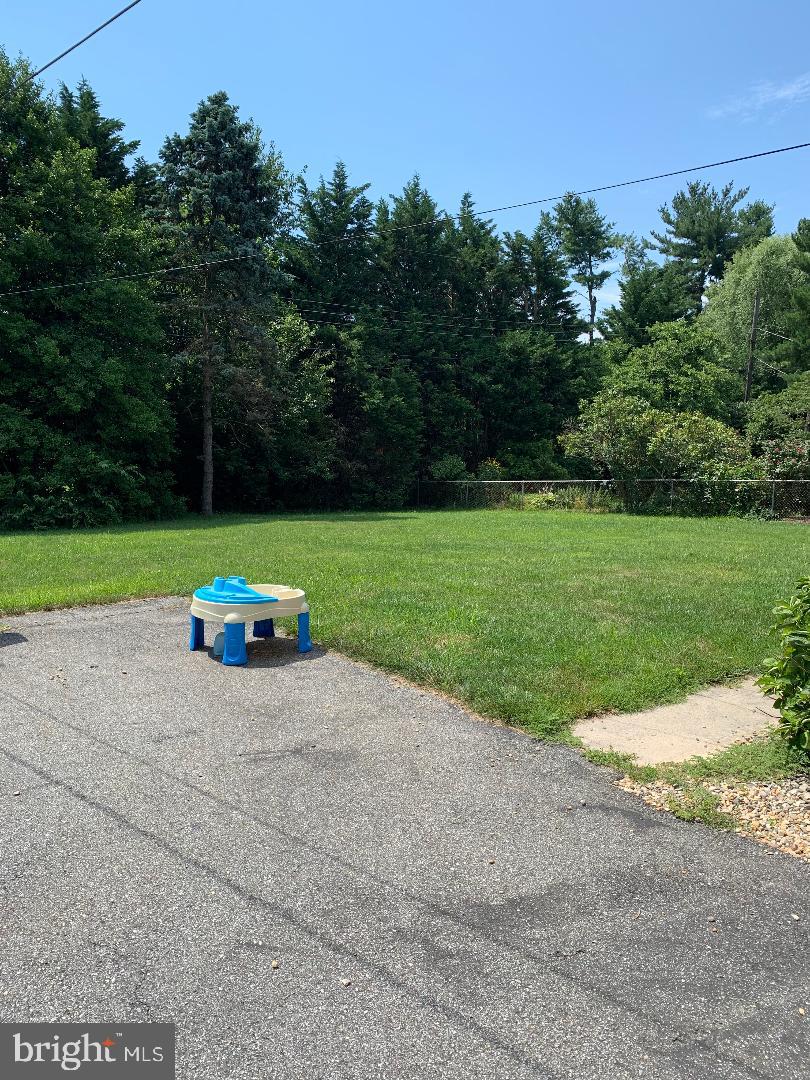 112 Fairview Avenue Frederick, MD 21701 - Photo 15 of 24 a view of a park