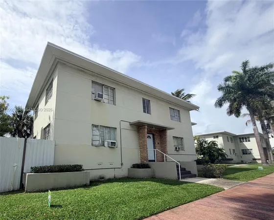 $2,150 | 620 84th Street, Unit 25, Miami Beach, FL 33141