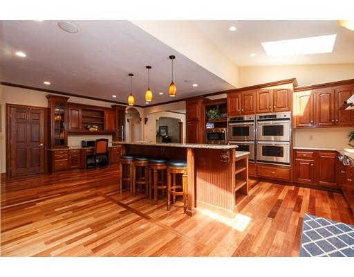 18 Camp Road Foxboro, MA 02035 - Photo 7 of 30 Gallery Image 7