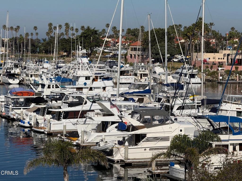 2901 Peninsula Road, Unit 333 Oxnard, CA 93035 - Photo 14 of 14 a view of many buildings