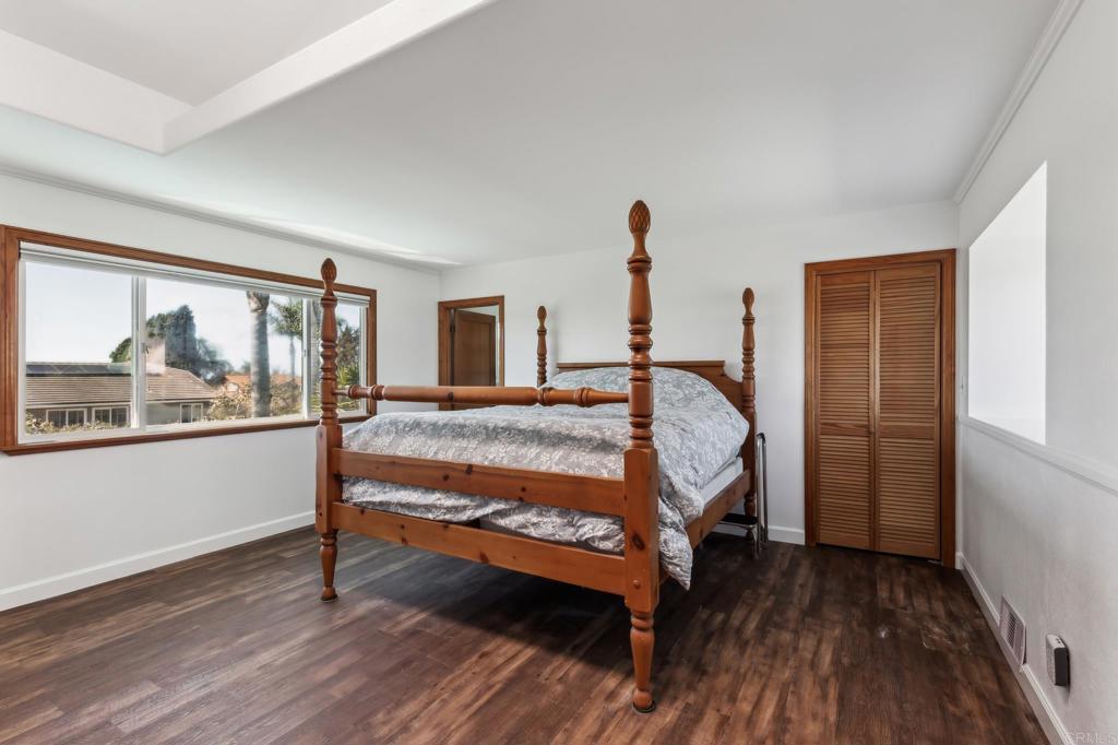 3975 Stella Maris Lane Carlsbad, CA 92008 - Photo 15 of 31