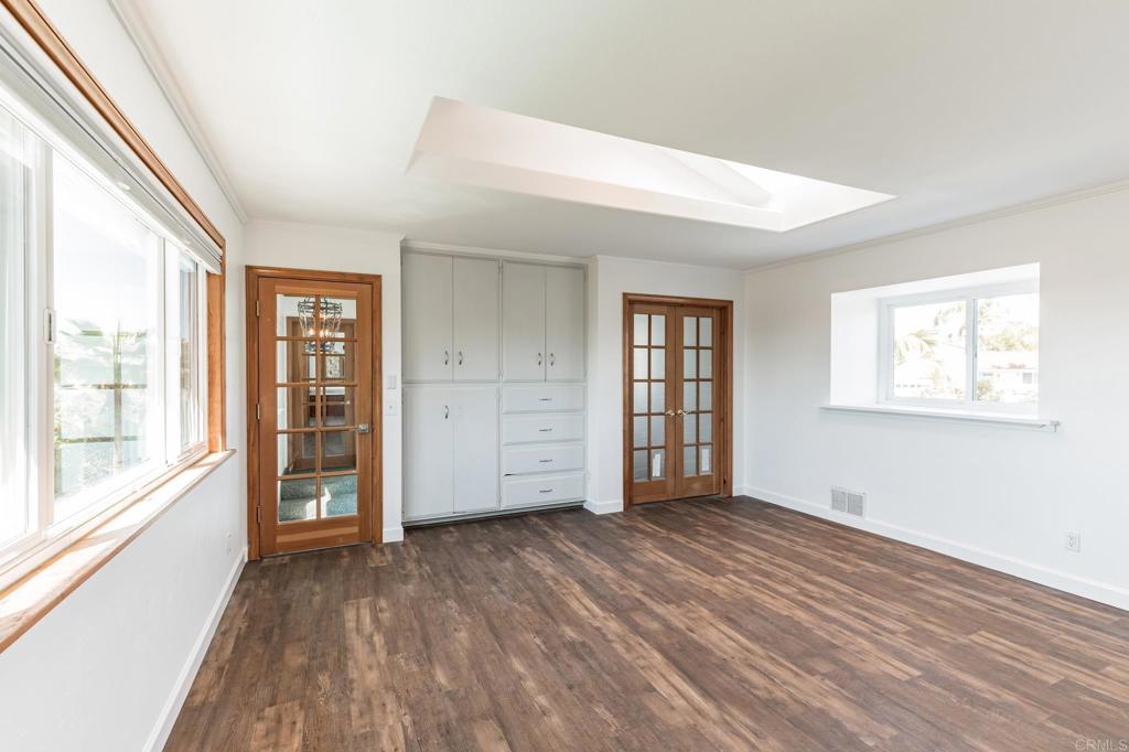 3975 Stella Maris Lane Carlsbad, CA 92008 - Photo 16 of 31