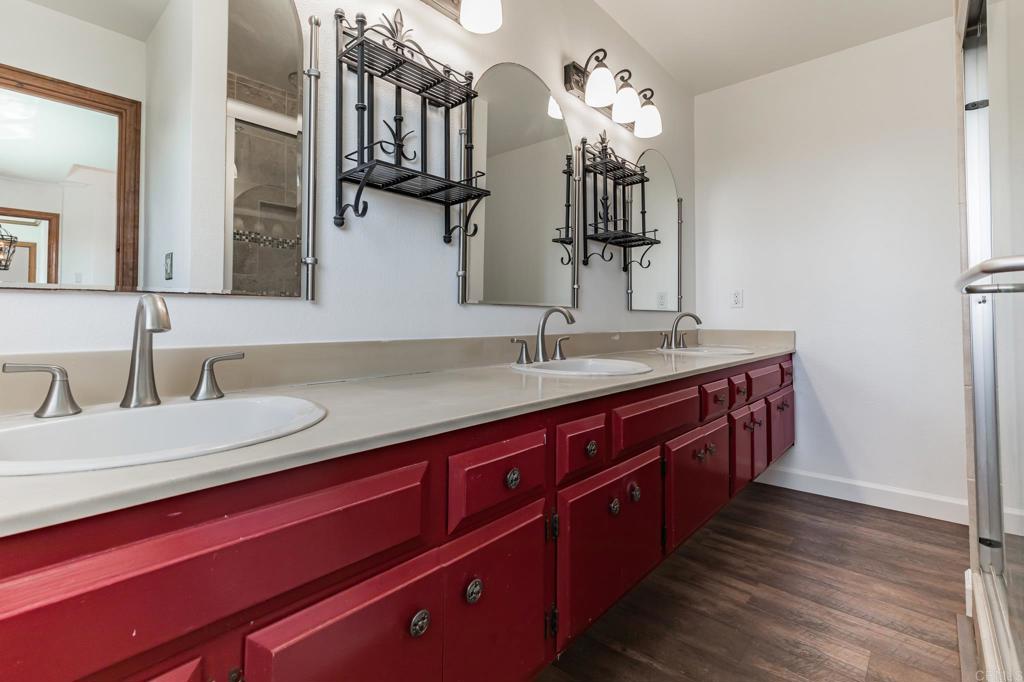 3975 Stella Maris Lane Carlsbad, CA 92008 - Photo 17 of 31