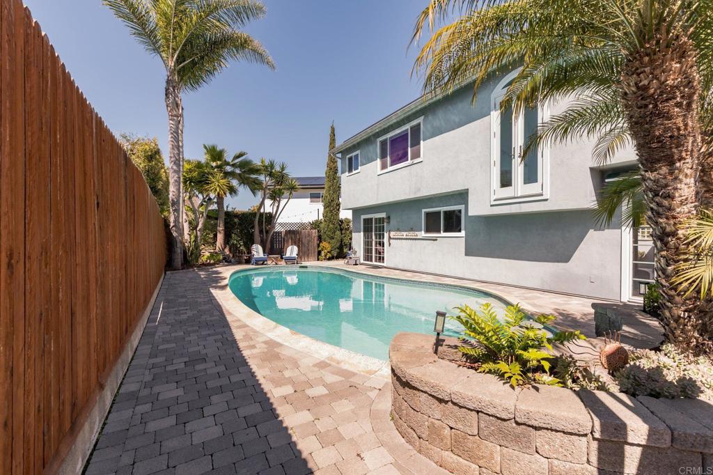 3975 Stella Maris Lane Carlsbad, CA 92008 - Photo 23 of 31