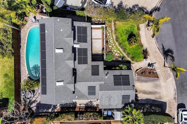 $1,600,000 | 3975 Stella Maris Lane, Carlsbad, CA 92008