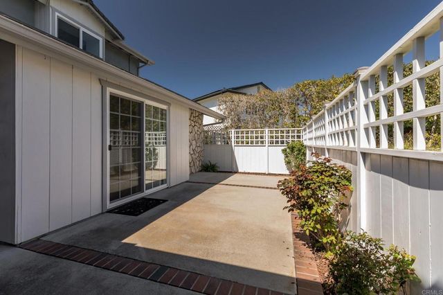$1,600,000 | 3975 Stella Maris Lane, Carlsbad, CA 92008