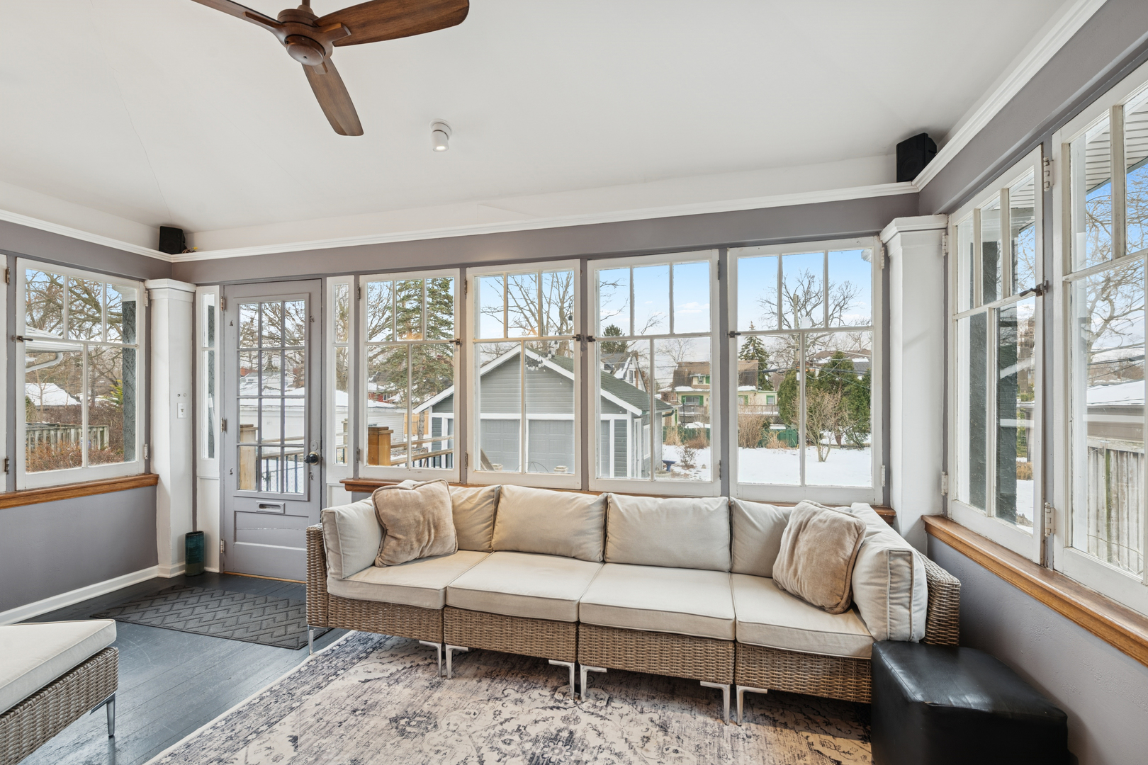 369 Addison Road Riverside, IL 60546 - Photo 12 of 23