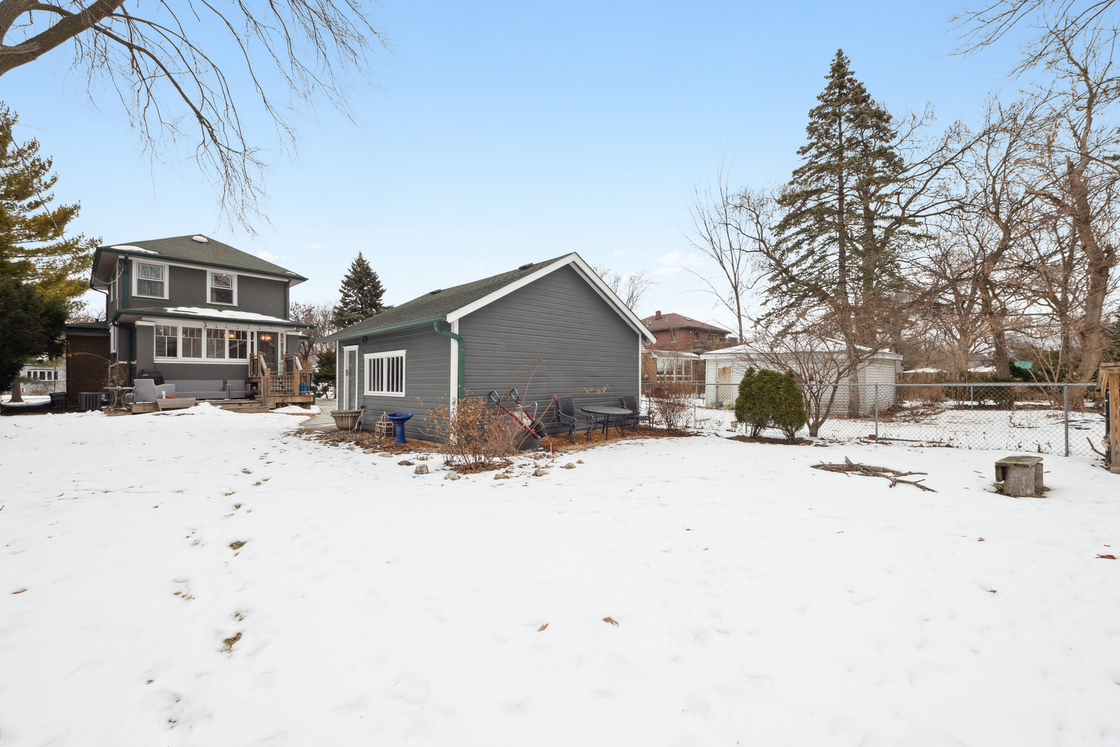 369 Addison Road Riverside, IL 60546 - Photo 19 of 23