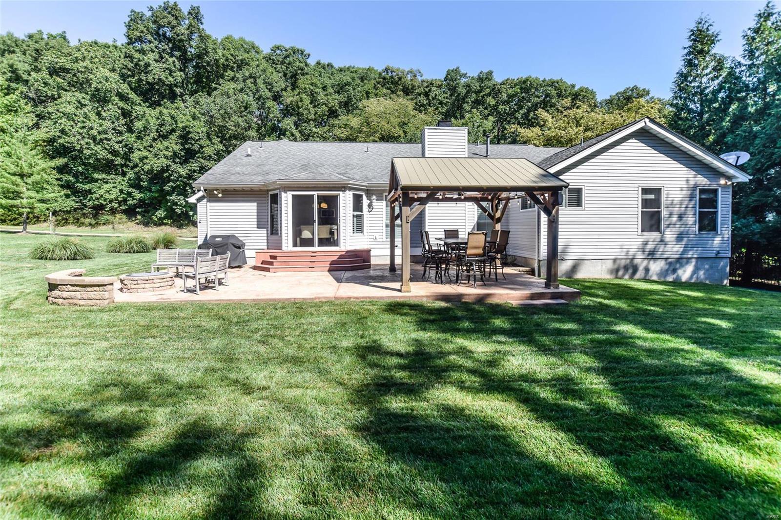 983 Kiefer Trails Drive Ballwin, MO 63021 - Photo 3 of 18