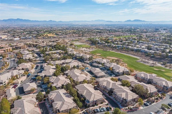 $2,000 | 800 Peachy Canyon Circle, Unit 103, Las Vegas, NV 89144