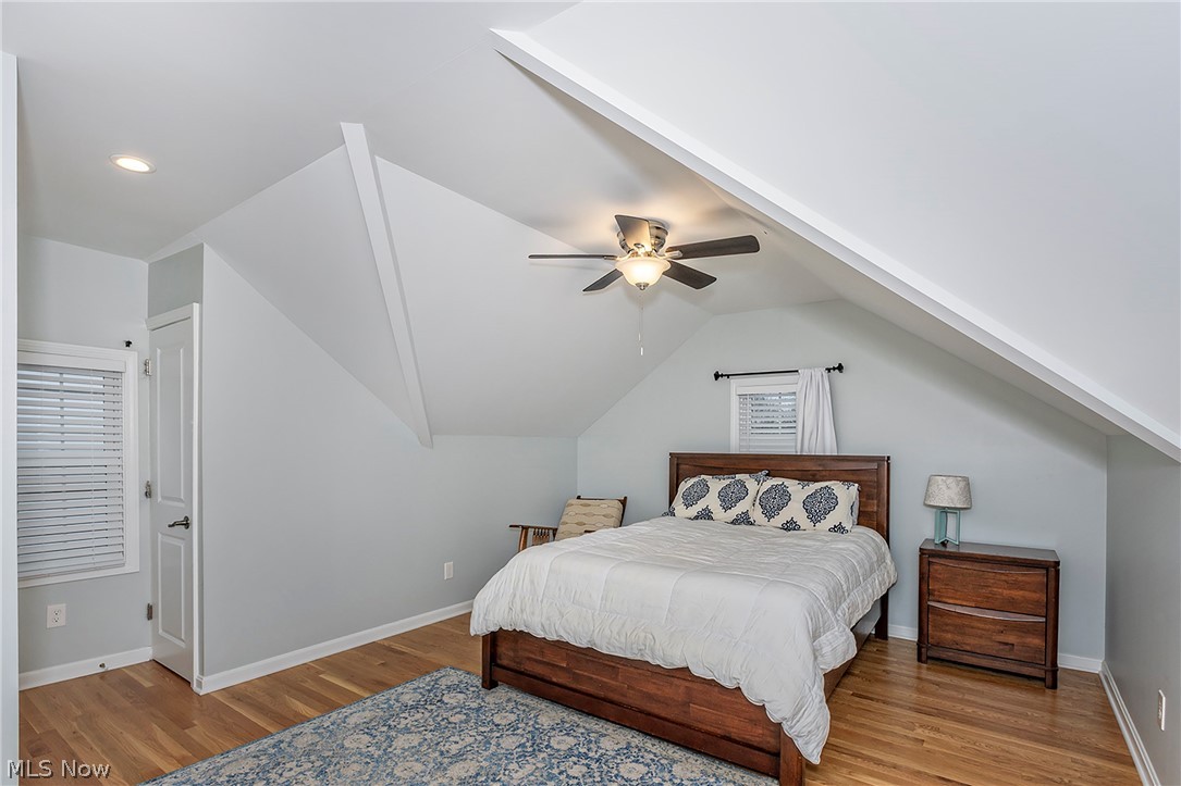 4189 Ellison Road South Euclid, OH 44121 - Photo 24 of 41 Special Primary Suite with vaulted ceilings