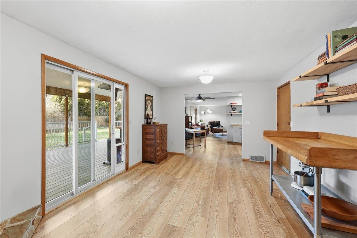 4420 South Cook Street Spokane, WA 99223 - Photo 14 of 26