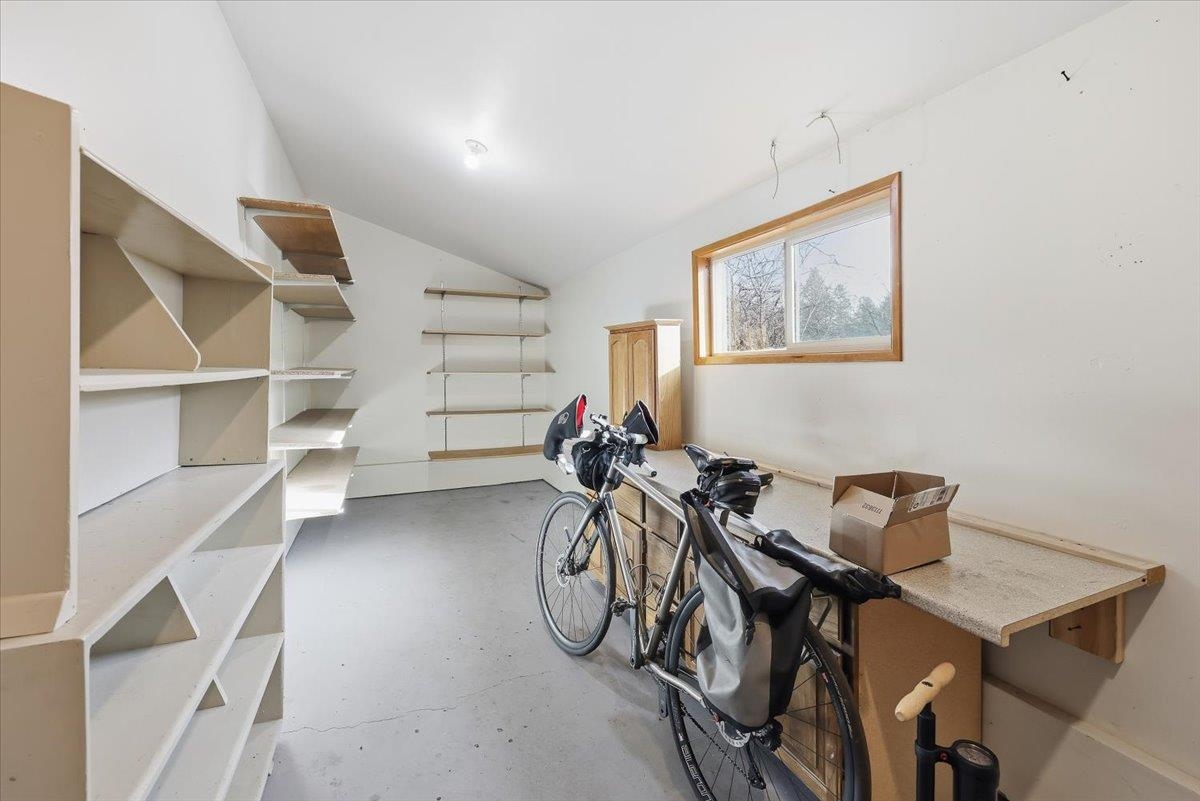 4420 South Cook Street Spokane, WA 99223 - Photo 18 of 26