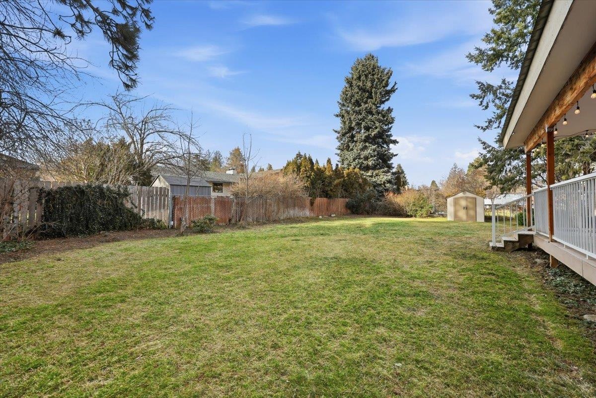 4420 South Cook Street Spokane, WA 99223 - Photo 24 of 26