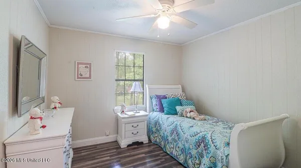 $269,900 | 2432 Pascagoula River Road, Moss Point, MS 39562