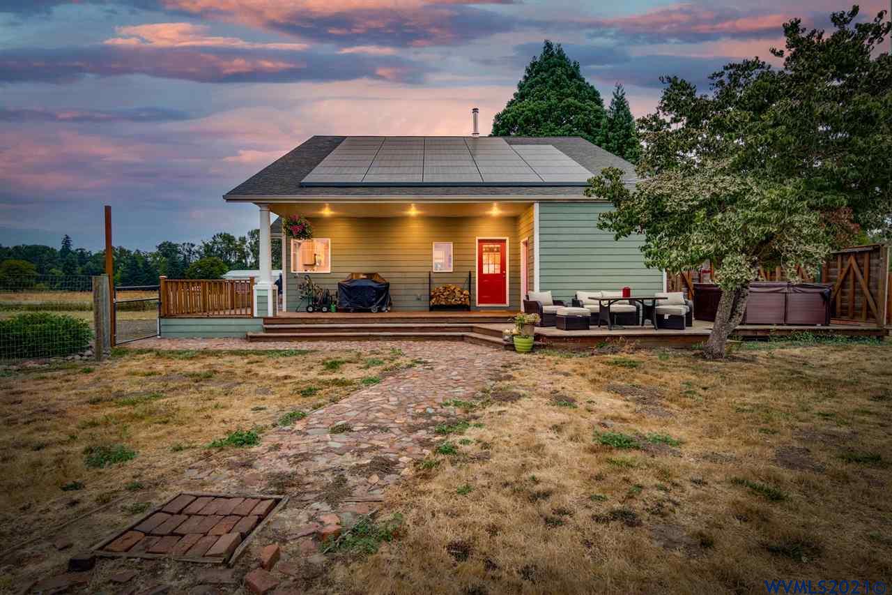 10005 Wells Landing Road Independence, OR 97351 - Photo 3 of 36 Gallery Image 3
