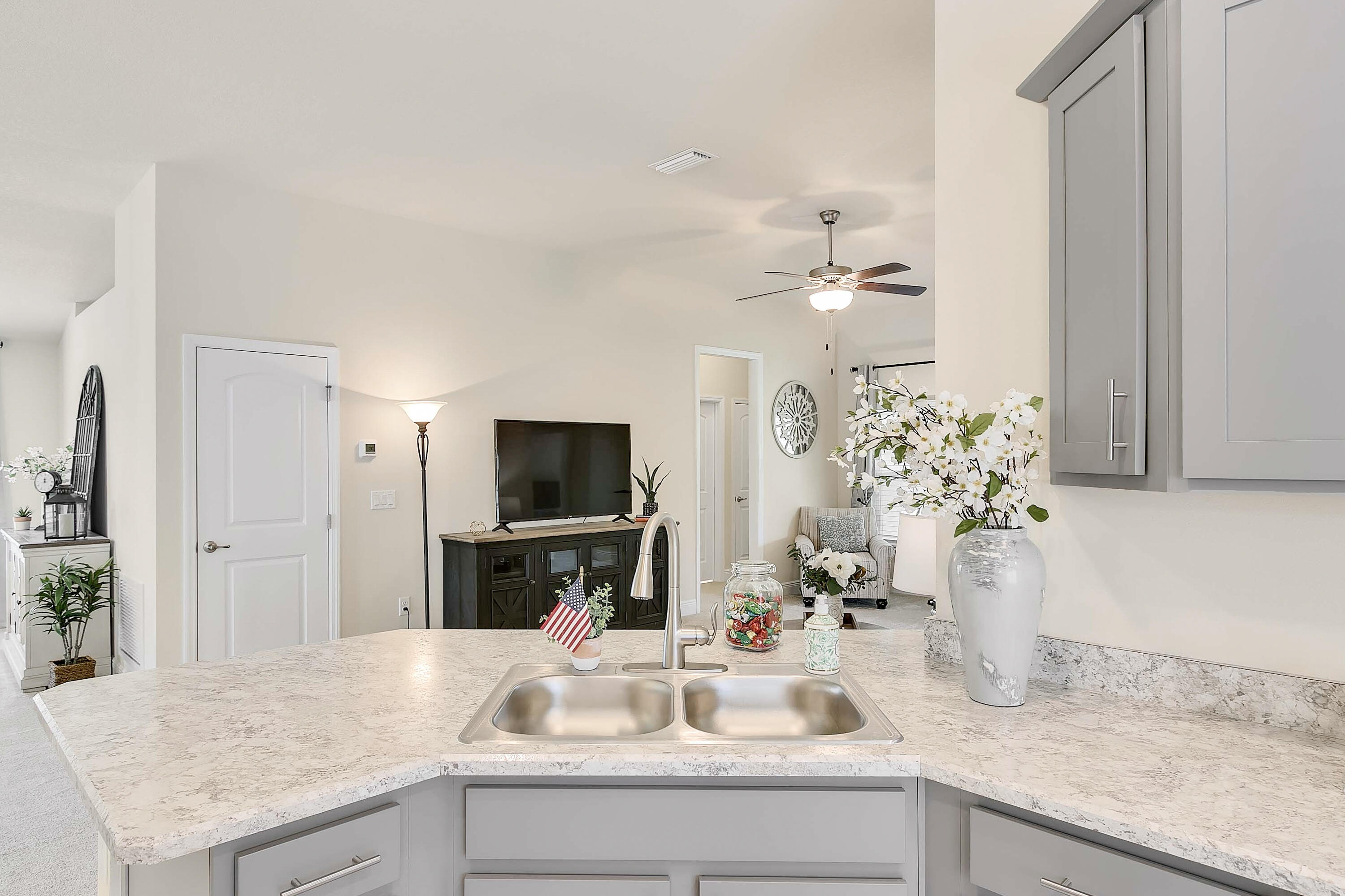 5327 Vespera Street Fort Pierce, FL 34951 - Photo 11 of 28 23EE3D2B-408E-458A-9F0B-B5248AC51DFE