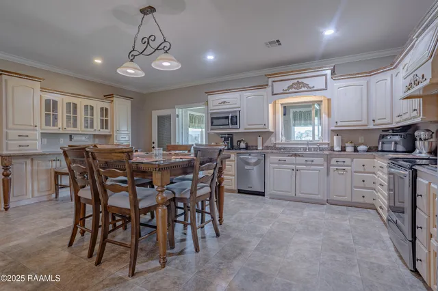 $475,000 | 545 Highway 367, Eunice, LA 70535