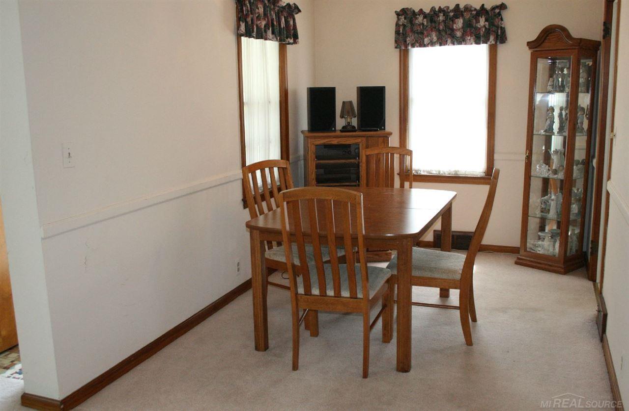 359 Ridgemont Road Grosse Pointe Farms, MI 48236 - Photo 5 of 19