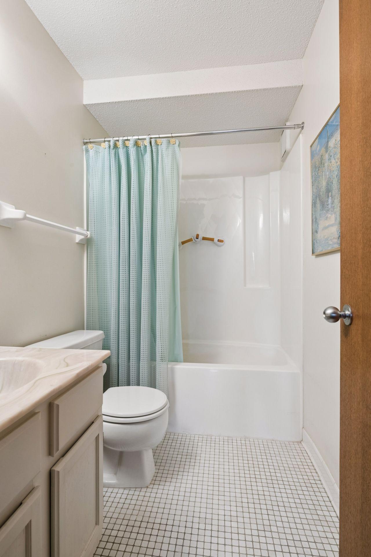 66 9th Street East, Unit 2115 St. Paul, MN 55101 - Photo 34 of 95