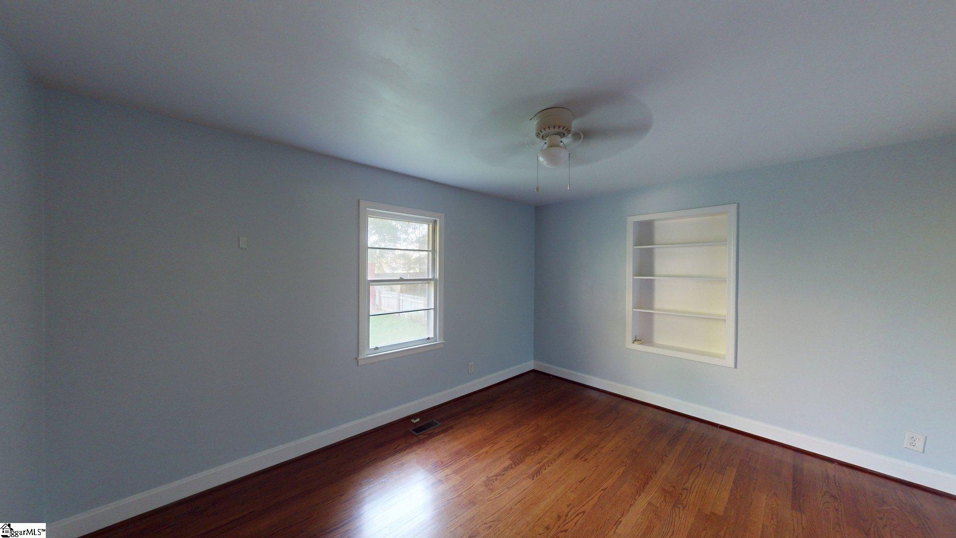 521 East Main Street Pendleton, SC 29670 - Photo 16 of 34 Gallery Image 16