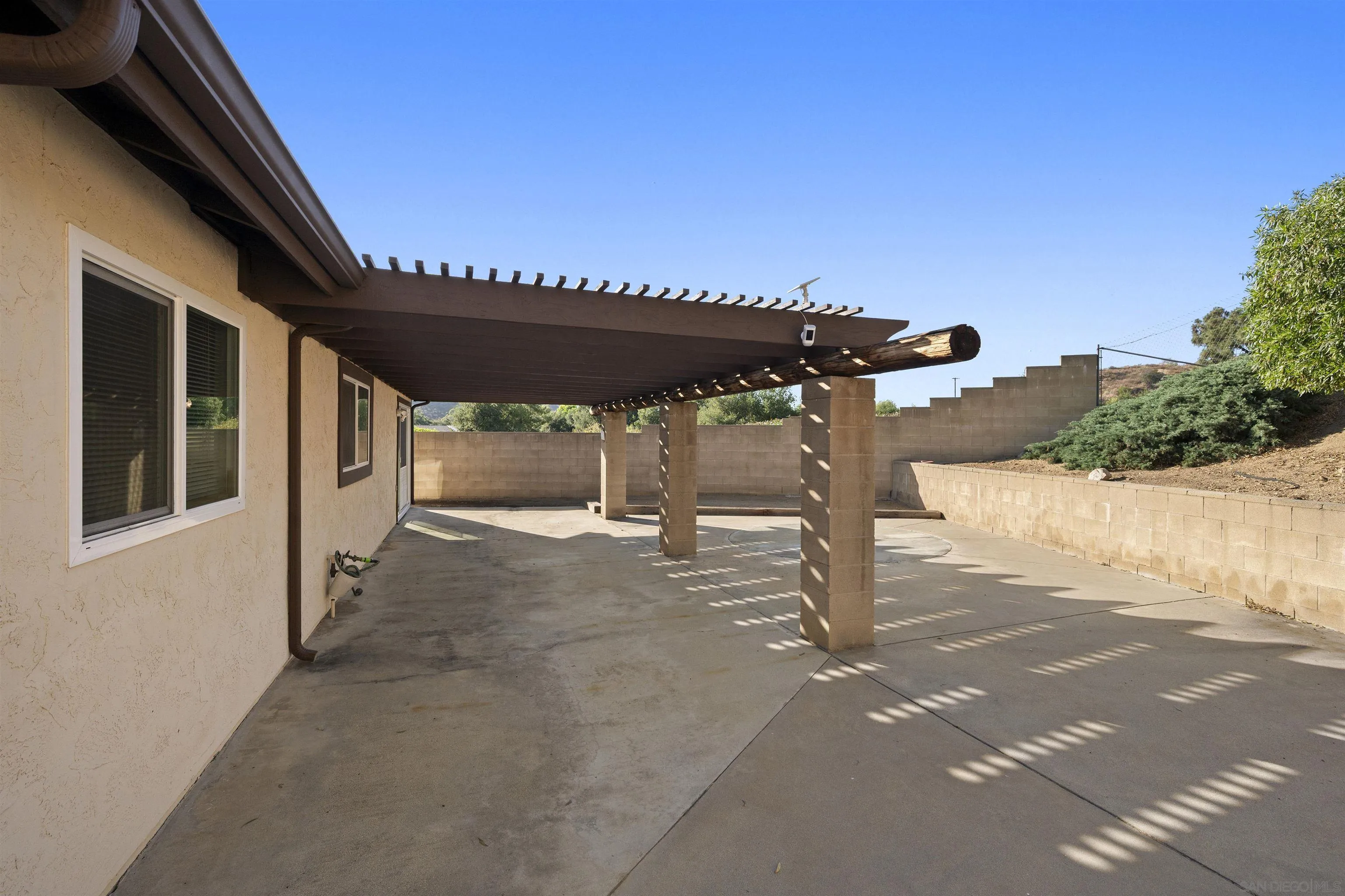 12679 Ridgeton Drive Lakeside, CA 92040 - Photo 30 of 33 a view of a street