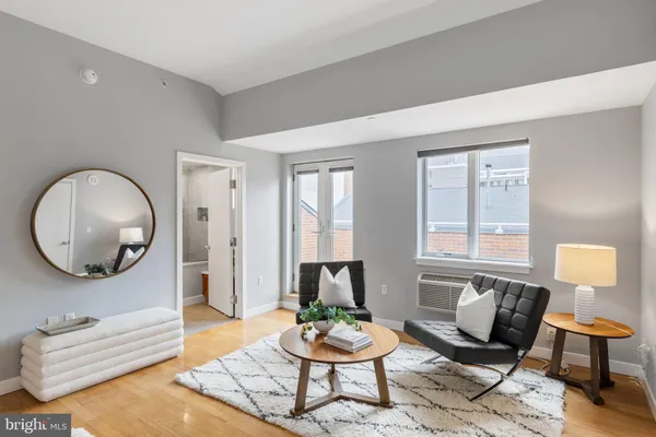 $749,500 | 1900 Hamilton Street, Unit D19, Philadelphia, PA 19130