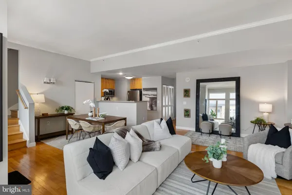 $749,500 | 1900 Hamilton Street, Unit D19, Philadelphia, PA 19130