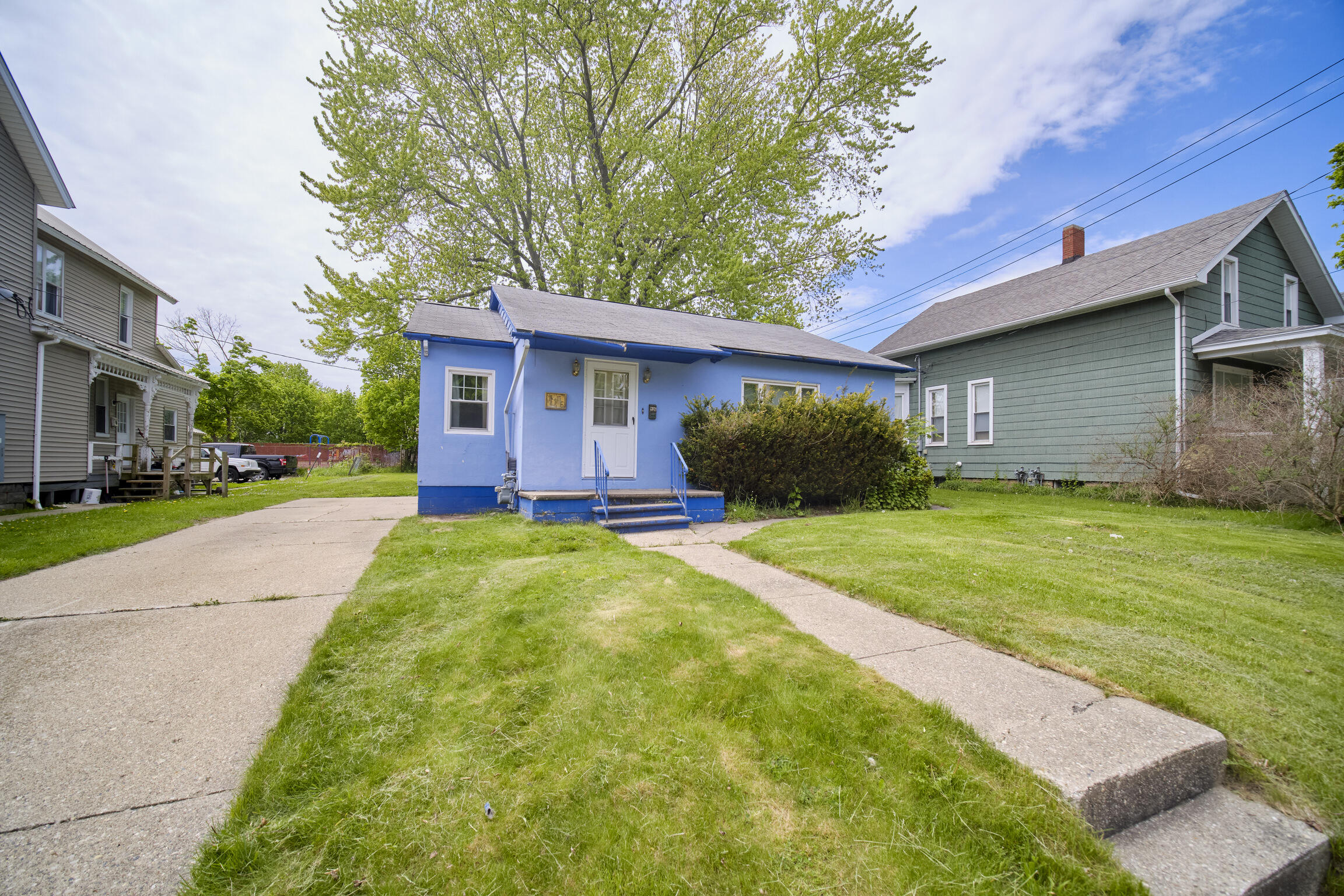 116 Sibben Street Manistee, MI 49660 - Photo 25 of 26 116_Sibben_St-24