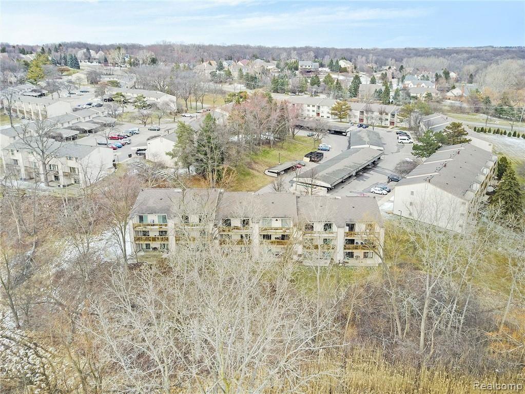 1693 Riverside Drive, Unit 62 Rochester Hills, MI 48309 - Photo 21 of 30