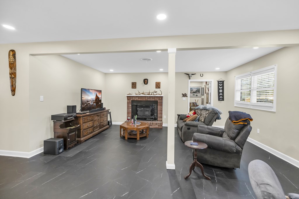 219 Manning Road Greenwood, SC 29649 - Photo 13 of 39 Gallery Image 13