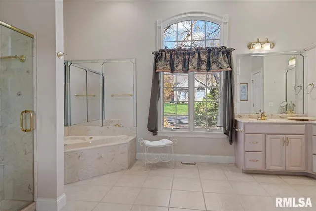 $595,000 | 6209 MacKenzie Place, Springfield, IL 62711