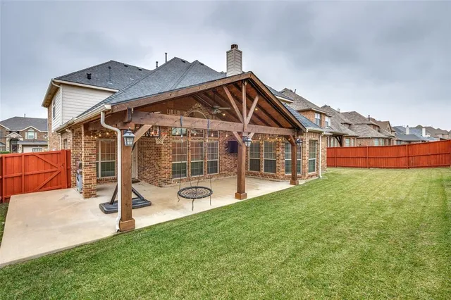 $4,400 | 3032 Larreta, Grand Prairie, TX 75054