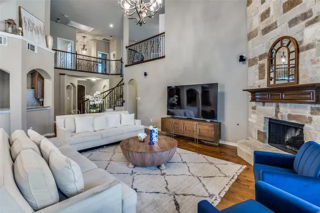 $4,400 | 3032 Larreta, Grand Prairie, TX 75054