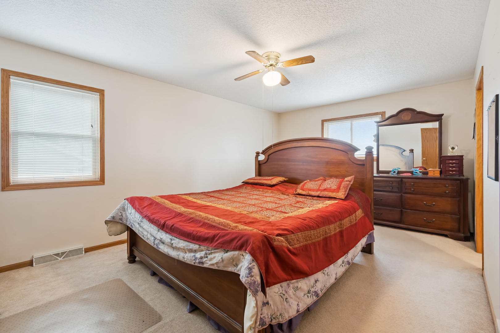 3222 Tower Court Clinton, IA 52732 - Photo 12 of 28