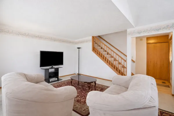 $299,900 | 3222 Tower Court, Clinton, IA 52732