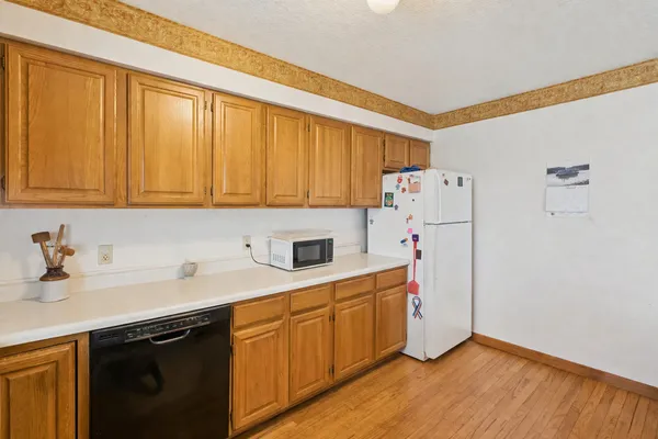 $299,900 | 3222 Tower Court, Clinton, IA 52732