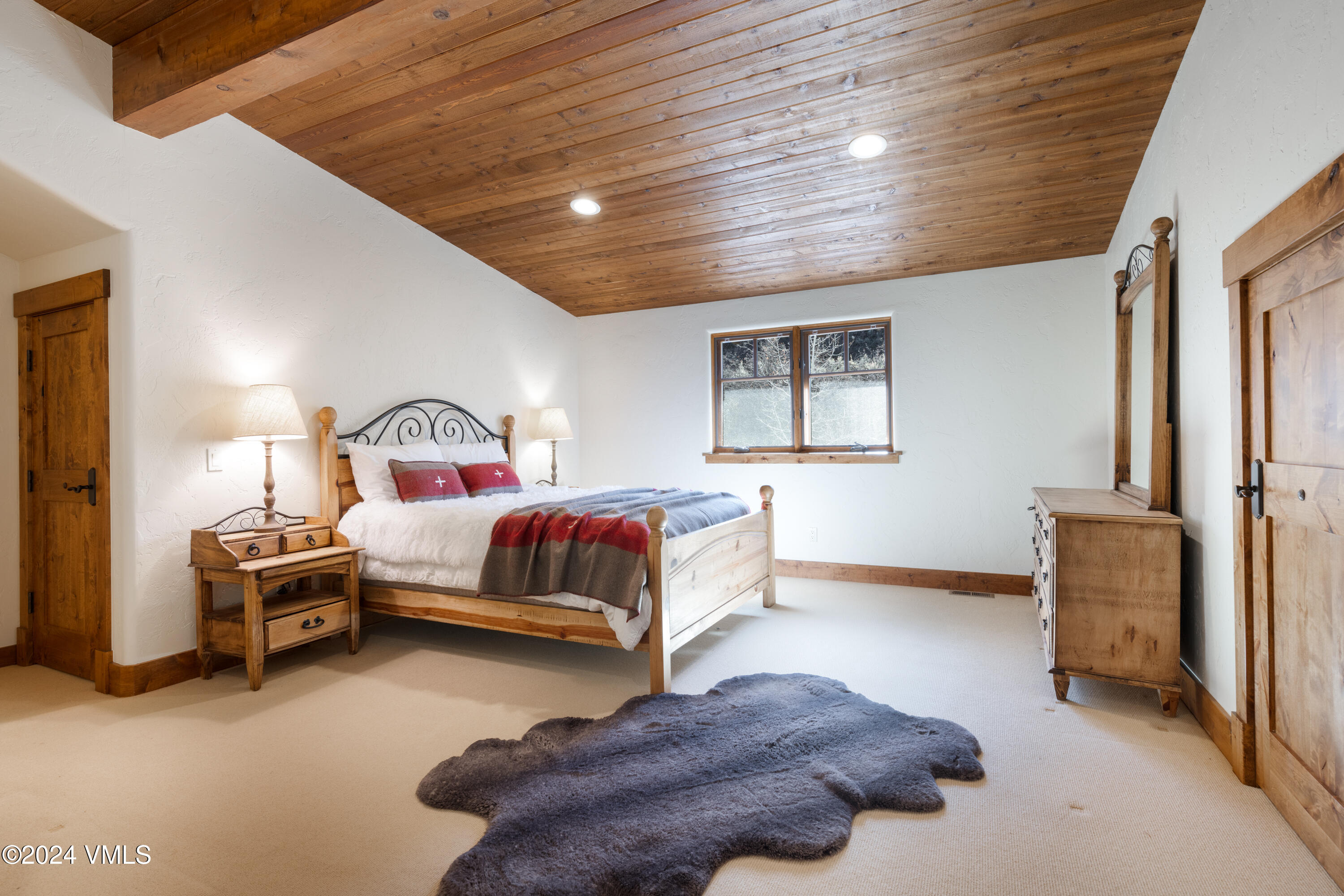 2606 Eagle Ranch Road Eagle, CO 81631 - Photo 25 of 31 red BEDROOM3-1