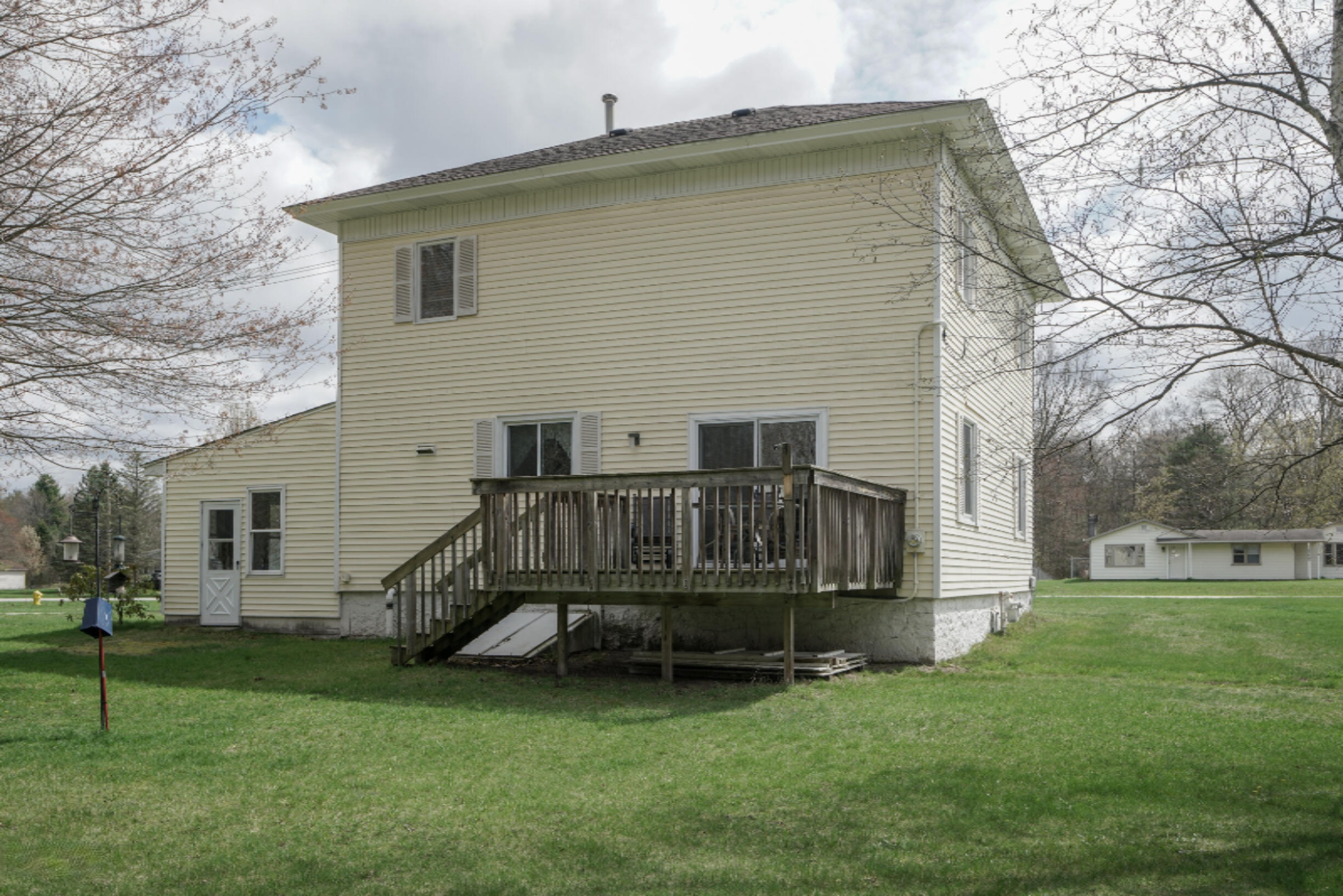 12965 State Road Nunica, MI 49448 - Photo 5 of 34 5