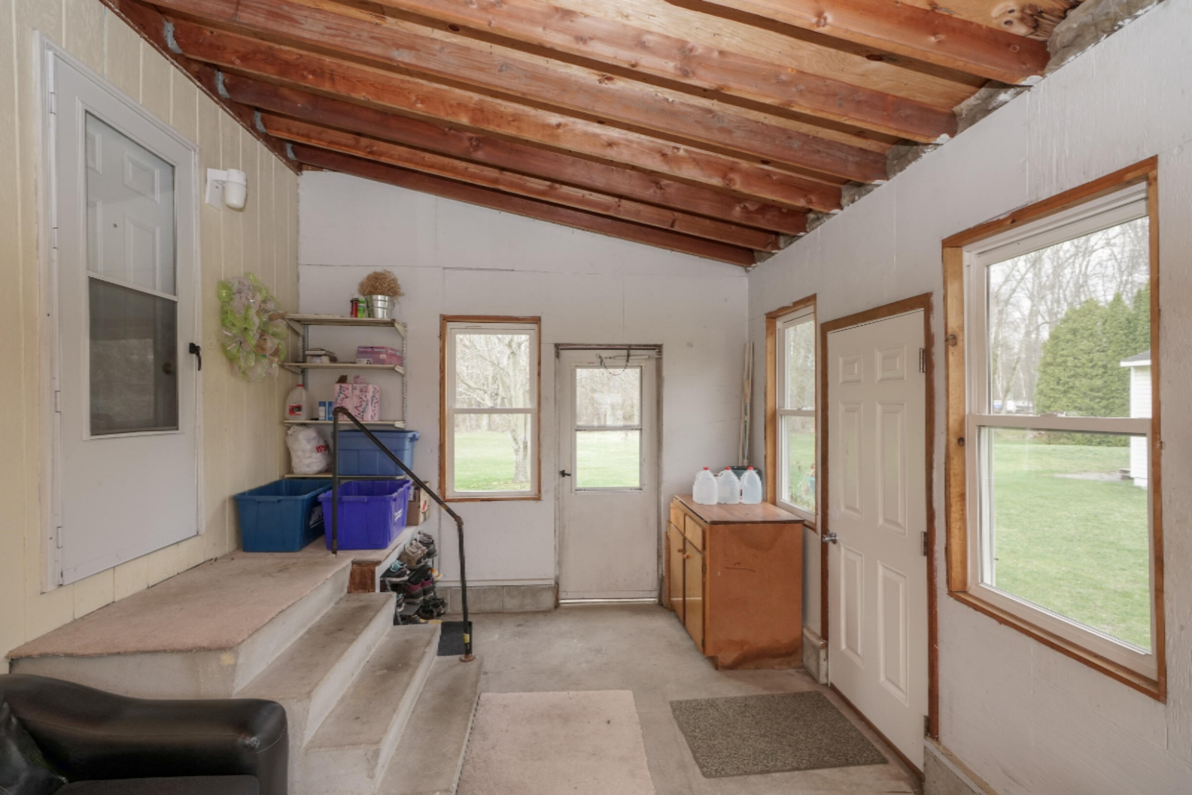 12965 State Road Nunica, MI 49448 - Photo 10 of 34 10